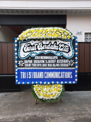 Papan Bunga Duka di Nusa Indah